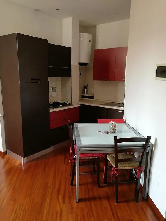 Residenza Piazza Dei Martiri 8 Διαμέρισμα Μπολόνια Ιταλία