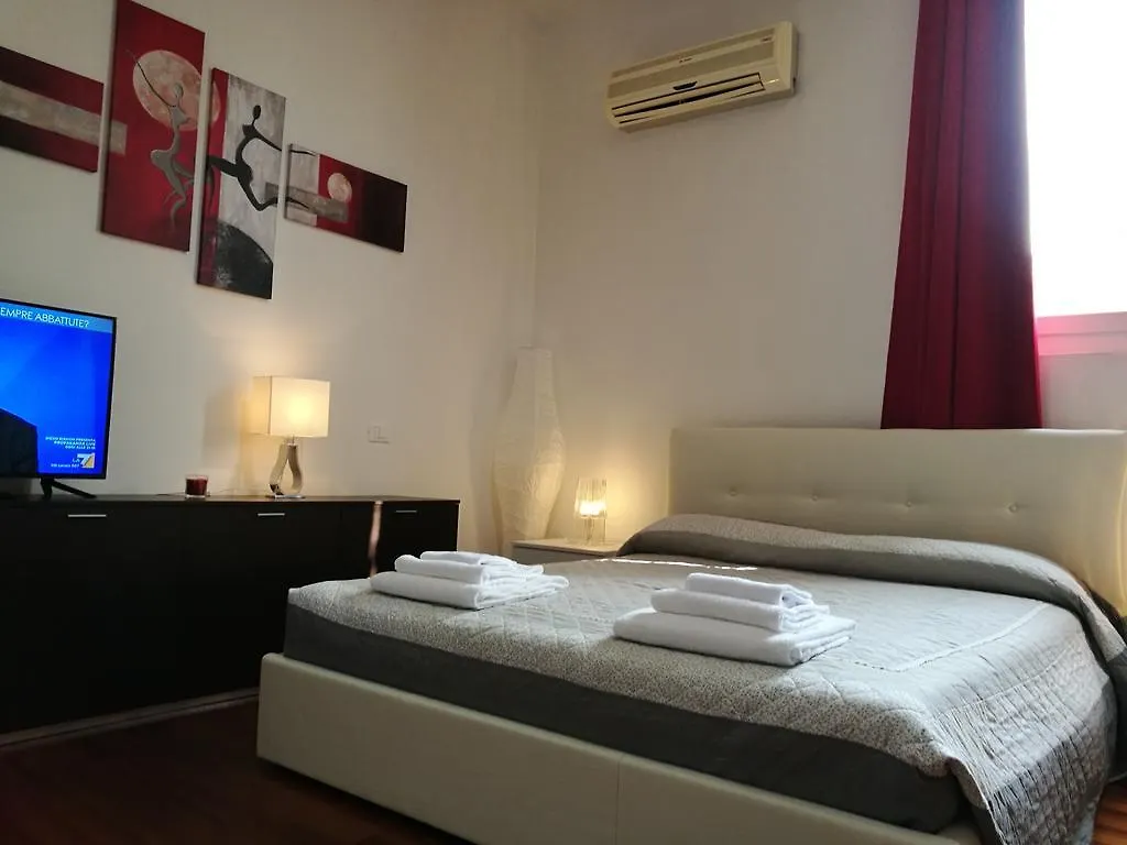 Residenza Piazza Dei Martiri 8 Διαμέρισμα Μπολόνια Ιταλία
